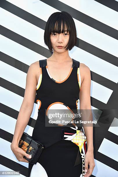 Bae Doona attends the Louis Vuitton show as part of the Paris Fashion Week Womenswear Spring/Summer 2017 on October 5, 2016 in Paris, France.