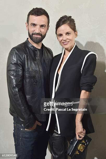 Nicolas Ghesquiere and Elena Anaya attend the Louis Vuitton show as part of the Paris Fashion Week Womenswear Spring/Summer 2017 on October 5, 2016...