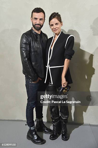 Nicolas Ghesquiere and Elena Anaya attend the Louis Vuitton show as part of the Paris Fashion Week Womenswear Spring/Summer 2017 on October 5, 2016...