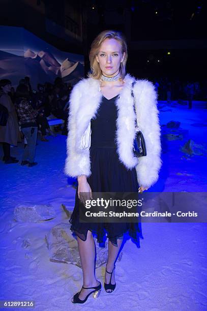 Lola Bernstein attends the Moncler Gamme Rouge show as part of the Paris Fashion Week Womenswear Spring/Summer 2017 on October 5, 2016 in Paris,...