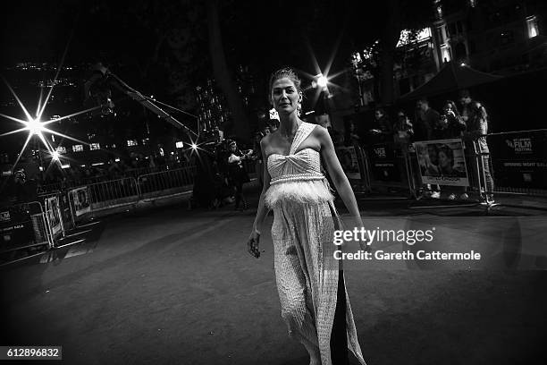 Actress Rosamund Pike attends the 'A United Kingdom' Opening Night Gala screening during the 60th BFI London Film Festival at Odeon Leicester Square...