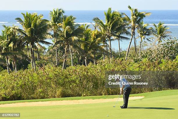 Peter O'Malley of Australia putts during day one of the Fiji International at Natadola Bay Golf Course on October 6, 2016 in Natadola, Fiji.