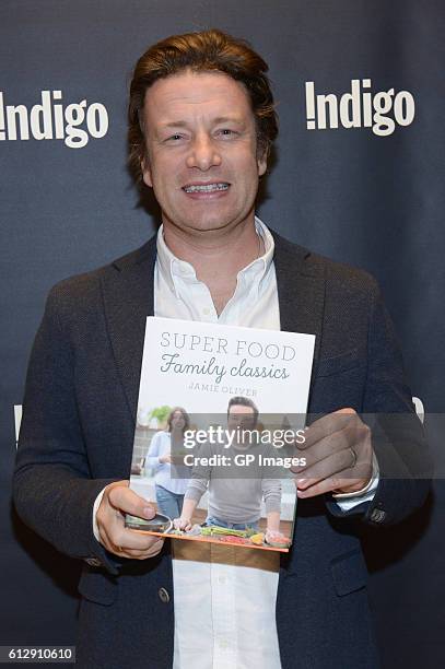 Jamie Oliver visits Indigo at Yorkdale Shopping Centre on October 5, 2016 in Toronto, Canada.