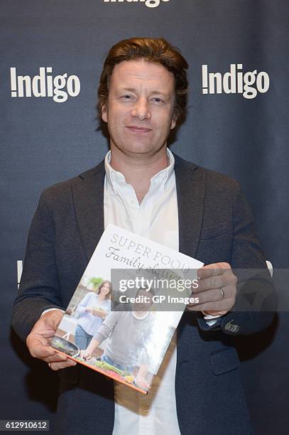 Jamie Oliver visits Indigo at Yorkdale Shopping Centre on October 5, 2016 in Toronto, Canada.