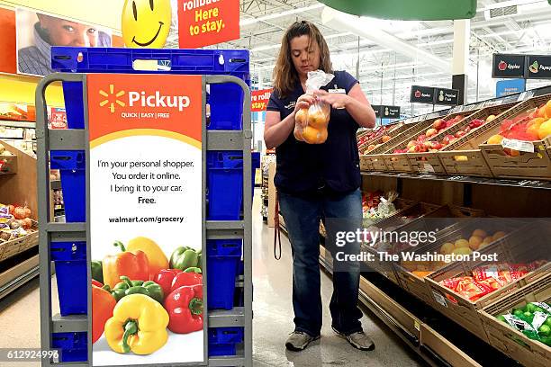 April Styers 12,776 Wallmart Photos Stock Photos, High-Res Pictures, and Images ...