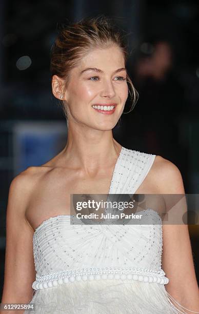 Rosamund Pike attends the 'A United Kingdom' Opening Night Gala screening during the 60th BFI London Film Festival at Odeon Leicester Square on...