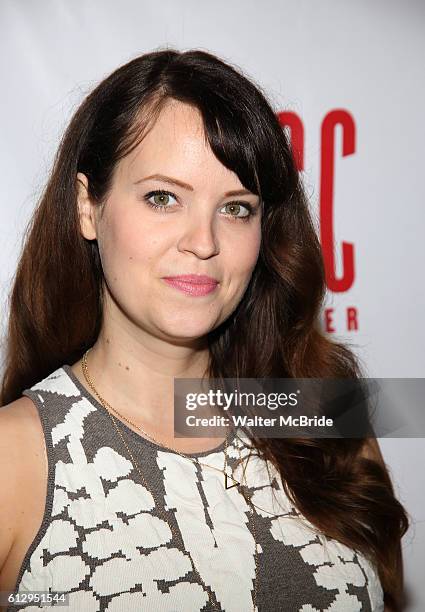 Emily Rohn Emily Rohm Photos et images de collection - Getty Images