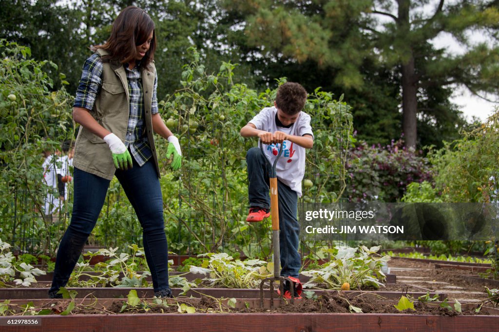 US-POLITICS-OBAMA-GARDEN