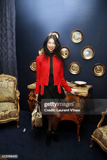 Rani Vanouska T. Modely aka Vanessa Modely attends "Napoleon 1er- Odiot et Sevres" at Galerie Aveline on October 6, 2016 in Paris, France.