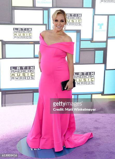 Personality Rosie Rivera attends the 2016 Latin American Music Awards at Dolby Theatre on October 6, 2016 in Hollywood, California.