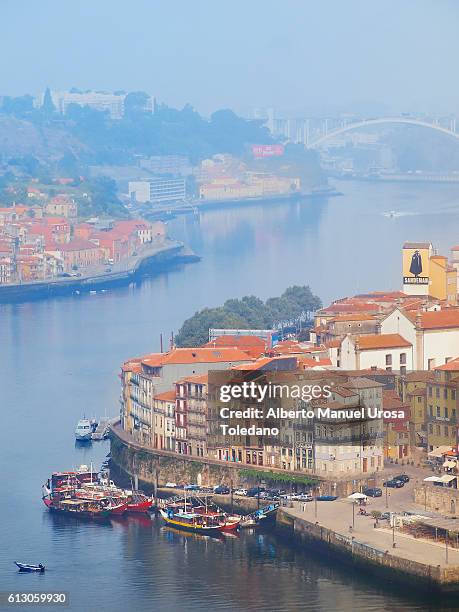 portugal, porto, cais da ribeira scape - ribeira porto stock pictures, royalty-free photos & images