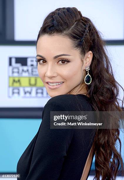 Actress Sharlene Taule attends the 2016 Latin American Music Awards at Dolby Theatre on October 6, 2016 in Hollywood, California.