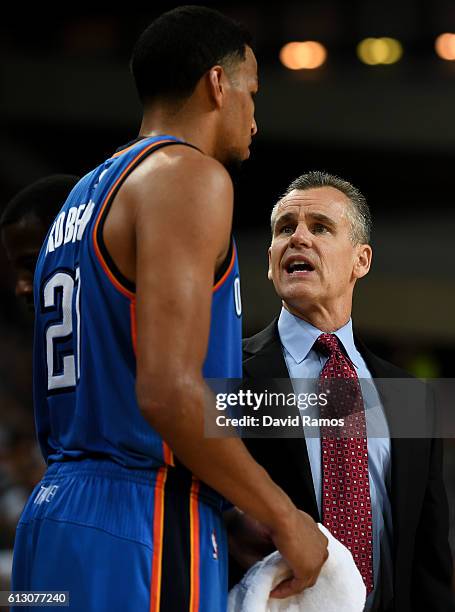 Head coach Billy Donovan of Oklahoma City Thunder gives instructions to Andre Roberson of Oklahoma City Thunder during the NBA Global Games Spain...