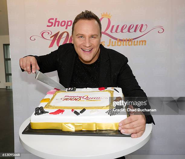 Guido Maria Kretschmer seen during a photocall to present the new VOX series 'Geschickt eingefaedelt' on October 7, 2016 in Berlin, Germany.