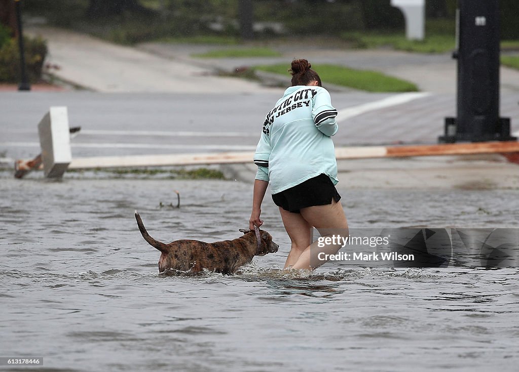 Hurricane Matthew Bears Down On Atlantic Coast