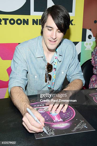 Tyler Quintel 80 J G Quintel Stock Photos, High-Res Pictures, and Images - Getty Images
