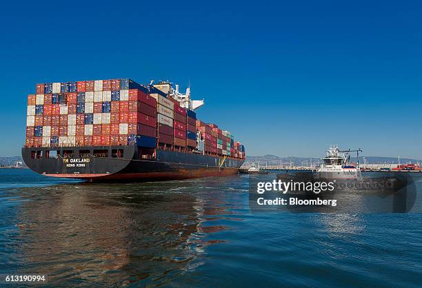 Amnav 19 Amnav Stock Photos, High-Res Pictures, and Images - Getty Images