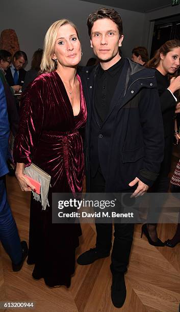 Benjamin Cookson Lee Sharrock Photos and Premium High Res Pictures - Getty Images