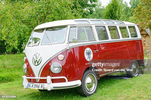 volkswagen transporter t1 - vw bus stock pictures, royalty-free photos & images