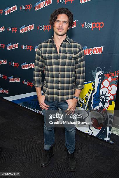Actor Luke Arnold attends the Starz "Black Sails" press room during 2016 New York Comic Con at the Jacob Javitz Center on October 7, 2016 in New York...