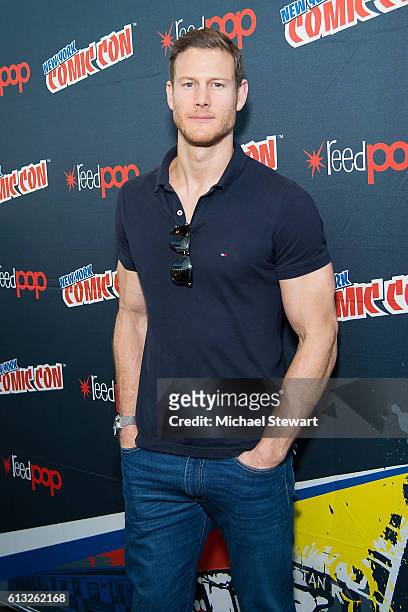 Actor Tom Hopper attends the Starz "Black Sails" press room during 2016 New York Comic Con at the Jacob Javitz Center on October 7, 2016 in New York...