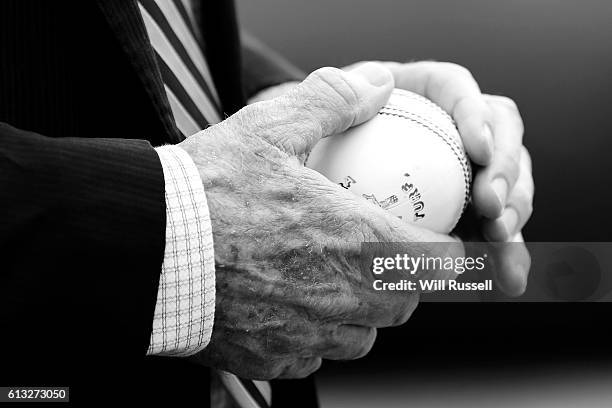 Ian Chappell inspects the match balls before the Matador BBQs One Day Cup match between Western Australia and Victoria at WACA on October 8, 2016 in...