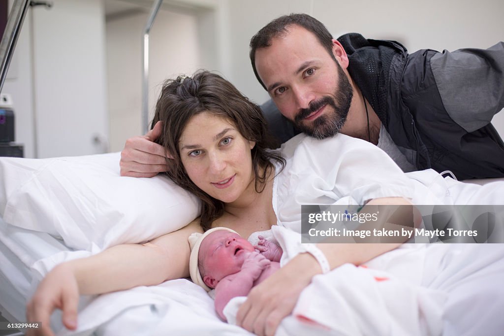 Family in hospital with newborn