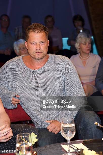 German actor and producer Til Schweiger during the 'NDR Talk Show' Photocall on October 7, 2016 in Hamburg, Germany.