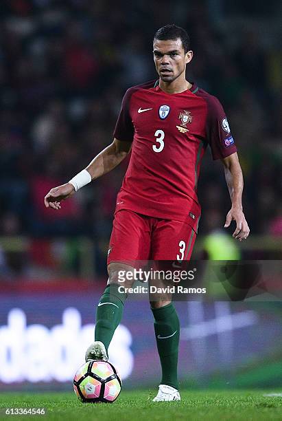 Pepe of Portugal runs with the ball during the FIFA 2018 World Cup Qualifier between Portugal and Andorra at Estadio Municipal de Aveiro on October...
