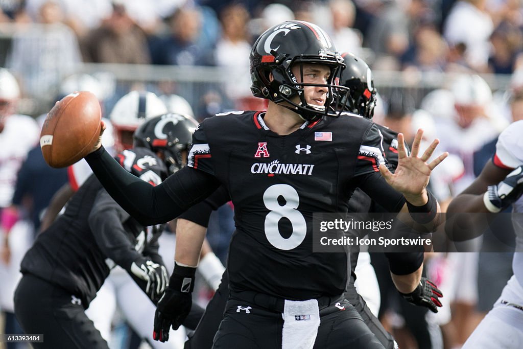 NCAA FOOTBALL: OCT 08 Cincinnati at UConn