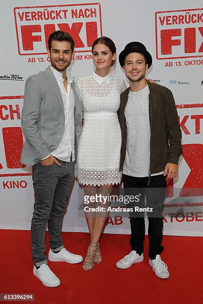 Lucas Reiber, Lisa Tomaschewsky and Jascha Rust attend 'Verrueckt nach Fixi' premiere on October 8, 2016 in Sulzbach, Germany.