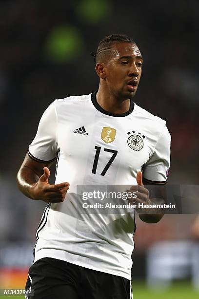 Jerome Boateng of Germany runs with the ball during the 2018 FIFA World Cup Qualifier match between Germany and Czech Republic at Volksparkstadion on...