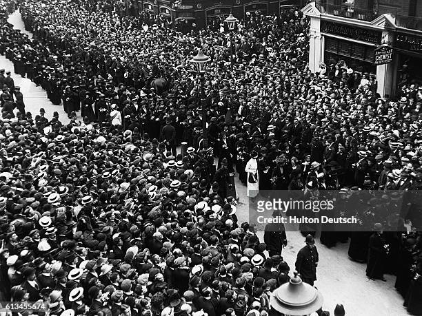 Scene from the funeral procession of Emily Davison the militant suffragette. She was killed when she fell under King George V's horse at the 1913...