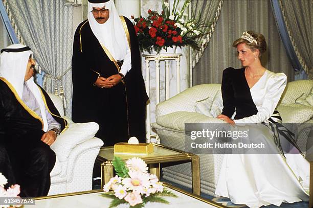 Princess Riyah Picture 59 Visit To The Persian Gulf States 1986 Stock Photos, High-Res ...