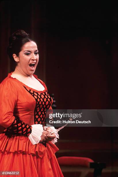 Teresa Berganza in The Barber of Seville