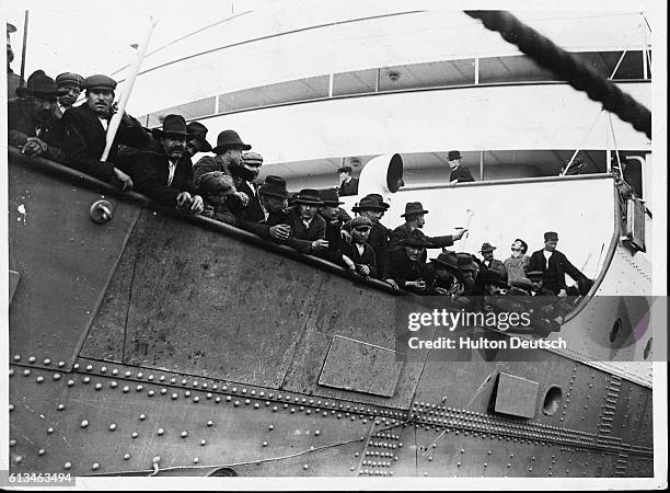 Emigrants Aboard S.S. Royal Edward