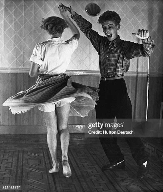 Couple Dancing the Jitterbug