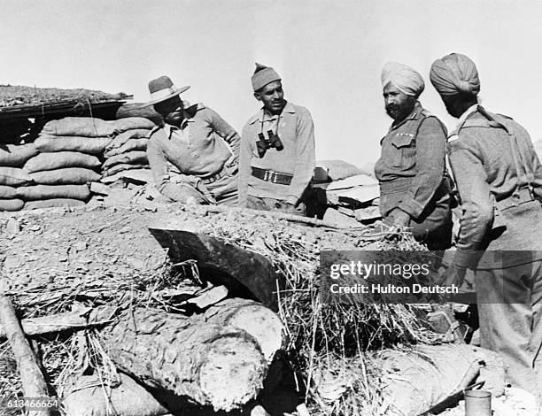 Indian officers occupying a fort on the Ladakh border during the war between India and China, 1962.