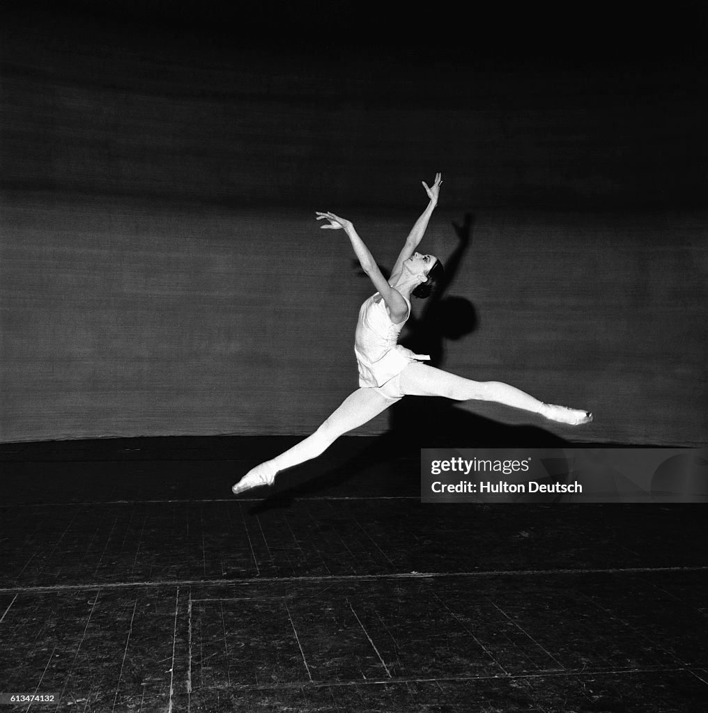 Marcia Haydee in Rehearsal