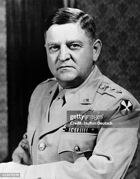 General Walker 507 Commander Of United States Forces Korea Stock Photos, High-Res ...