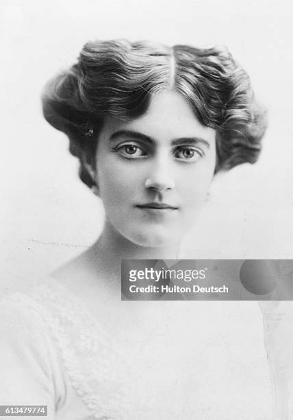 Miss Clementine Hozier the daugher of Sir Henry Hozier before her marriage to the politician Sir Winston Churchill in 1908.