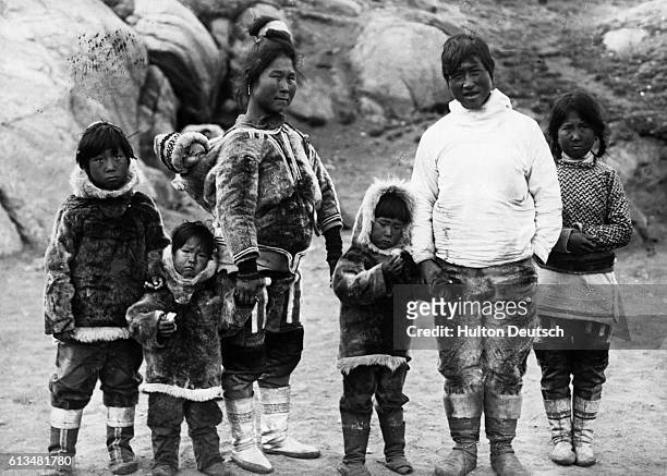 Greenlandic couple with their children.