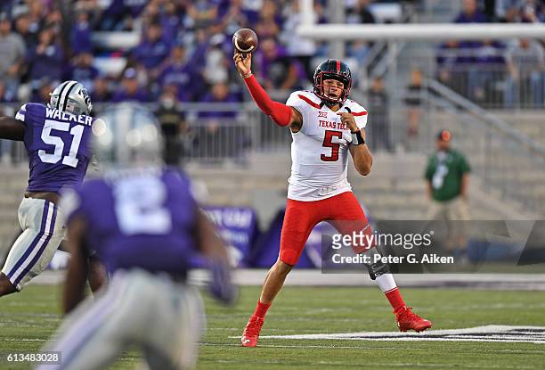 Quarterback Patrick Mahomes II of the Texas Tech Red Raiders passes the ball against the Kansas State Wildcats during the first half on October 8,...