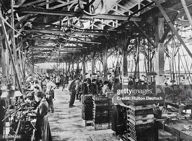 Women Workers In French War Plant, 1916.