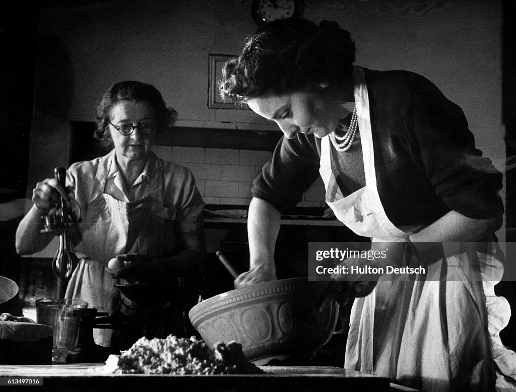 A Lesson in Festive Cookery