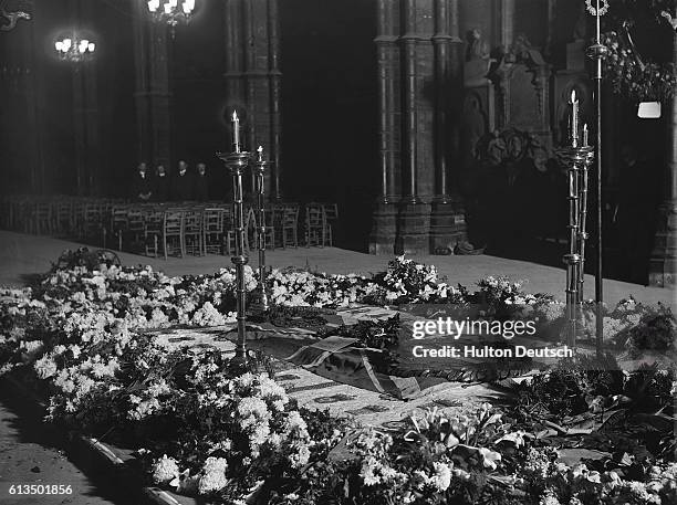 The sealing of the Grave of the Unknown Warrior at Westminster Abbey in London.