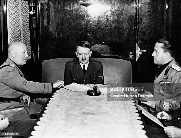 Cont Hitler 281 Count Ciano Photos & High Res Pictures - Getty Images