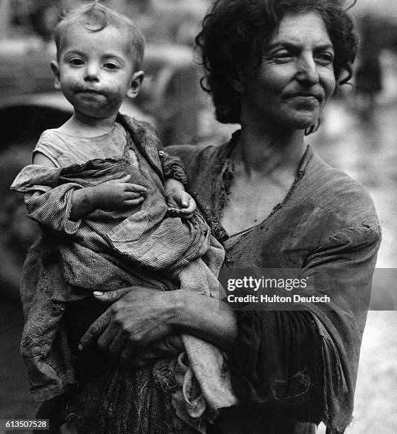 3 066 Poverty In The 1930s Stock Photos High Res Pictures And Images 3-066-poverty-in-the-1930s-stock-photos-high-res-pictures-and-images