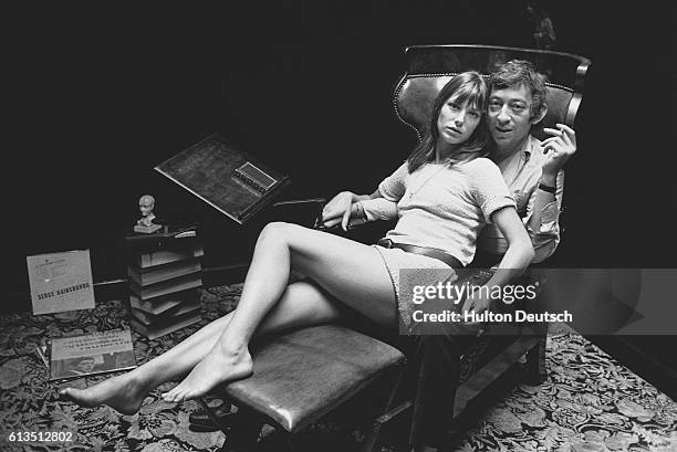 The French musician Serge Gainsbourg with the actress Jane Birkin in their Paris home.