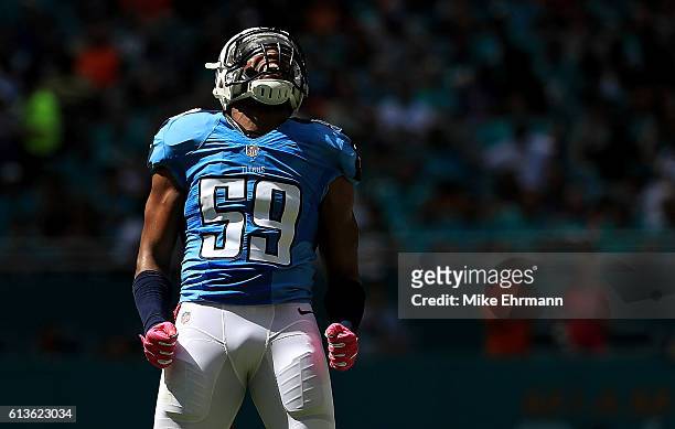Wesley Woodyard of the Tennessee Titans reacts to a play during a game against the Miami Dolphins on October 9, 2016 in Miami Gardens, Florida.
